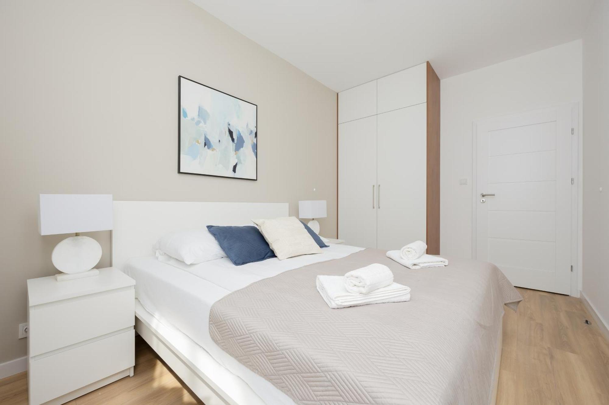 Apartament Sarmacka 25 Next To Medicover And Paley Warszawa